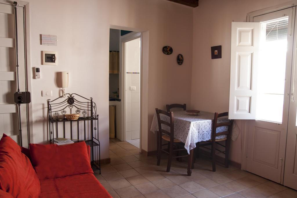 4Roomsrelax Catânia Quarto foto